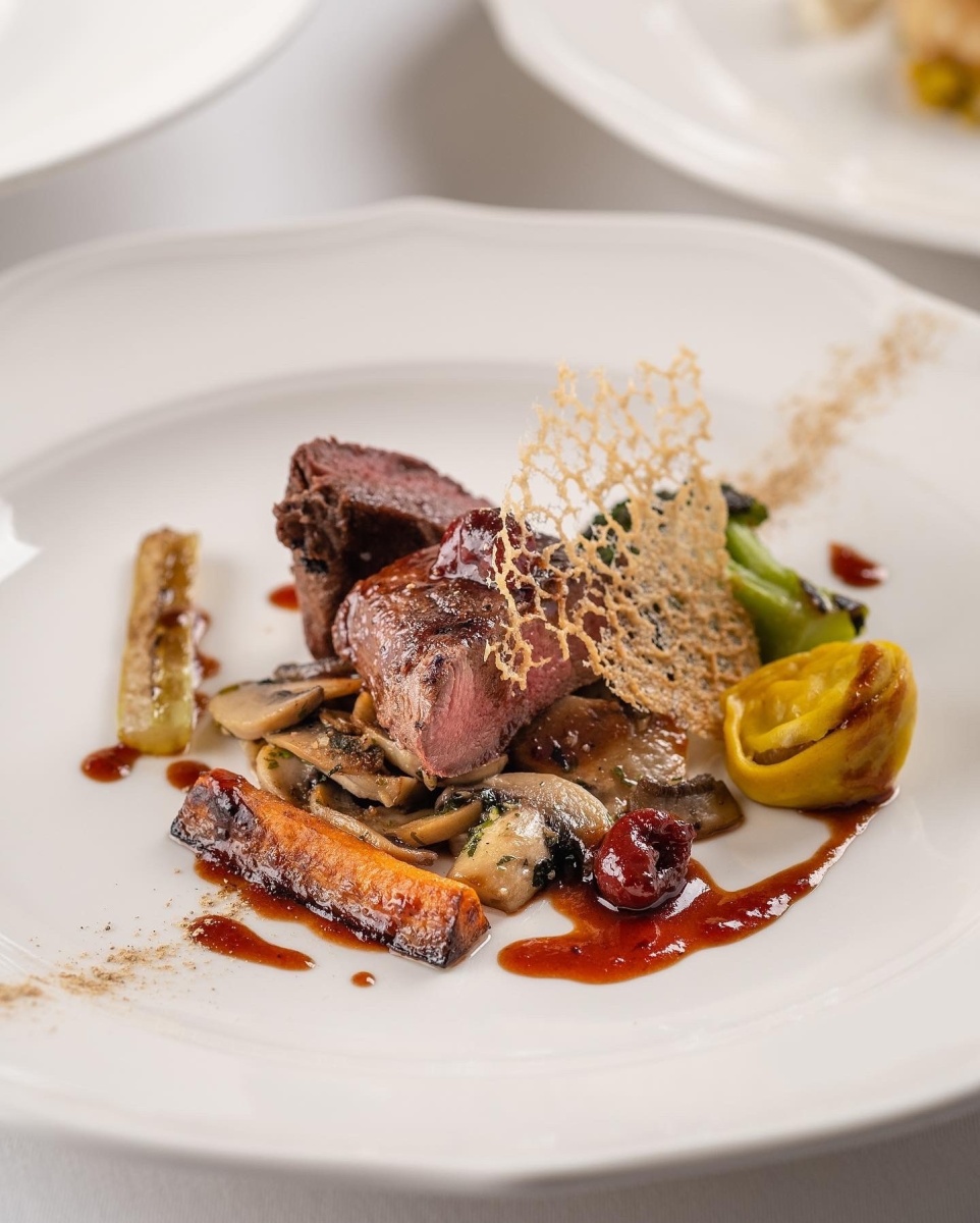 Троекуровъ