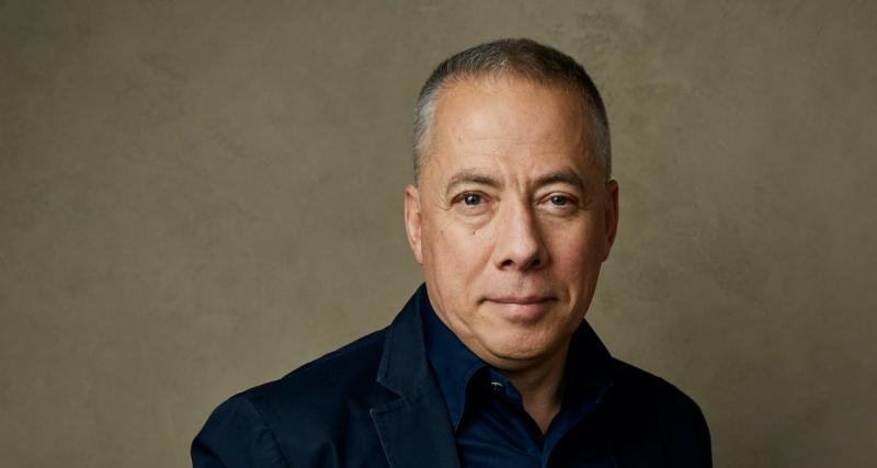 Аркадий Новиков