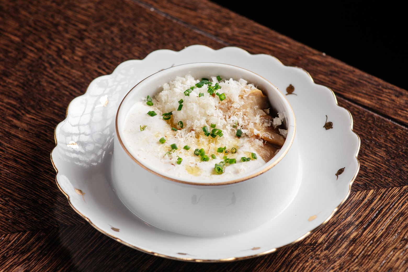 belie gribi s penoi is parmesana_Claret.jpg