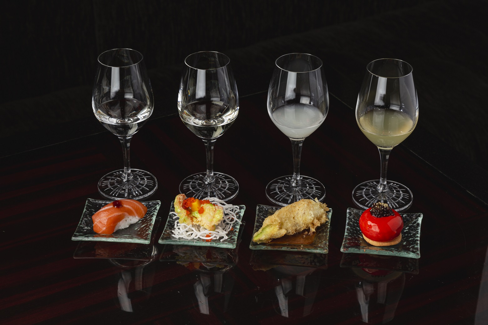 Sake set_Sintoho.jpg